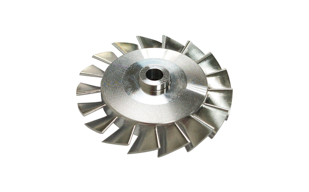 Hva er firaksisk CNC-maskinering